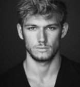 Alex Pettyfer