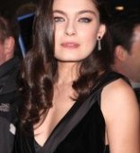 Alexa Davalos