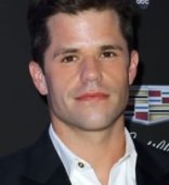 Charlie Carver