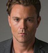 Clayne Crawford