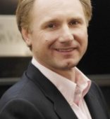 Dan Brown