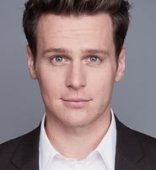 Jonathan Groff