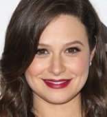 Katie Lowes