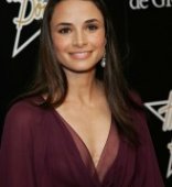 Mia Maestro