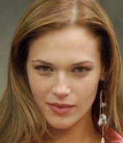 Amanda Righetti