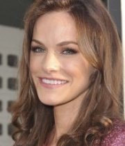 Kelly Overton