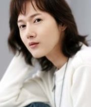 Lee Si-yeon