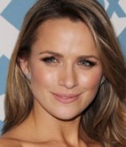 Shantel VanSanten