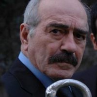 Fikret Hakan