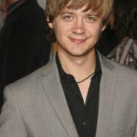 Jason Earles